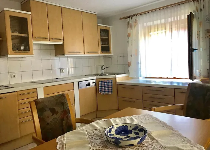 Neurauter's Ferienappart: شقة