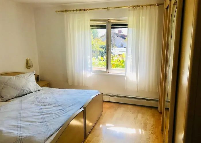 Neurauter's Ferienappart: شقة *