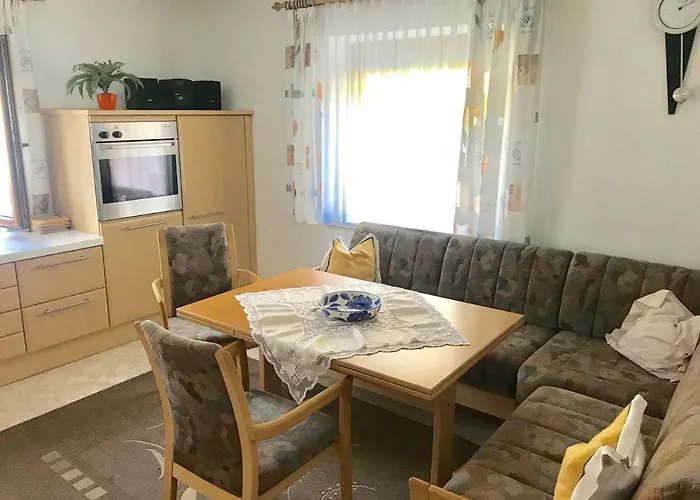 Neurauter's Ferienappart: تيلفس